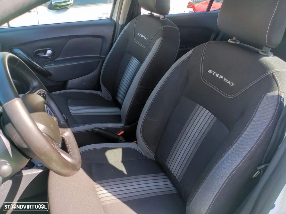 Dacia Sandero 0.9 TCe Stepway - 21