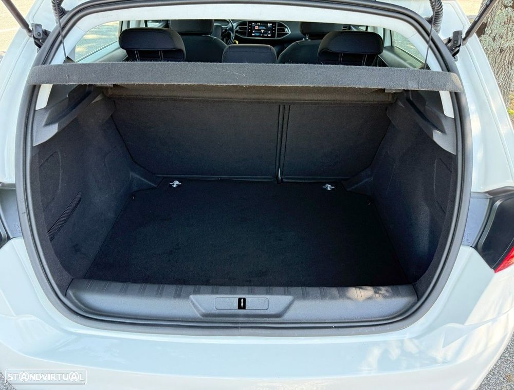 Peugeot 308 1.5 BlueHDi Active Pack - 12