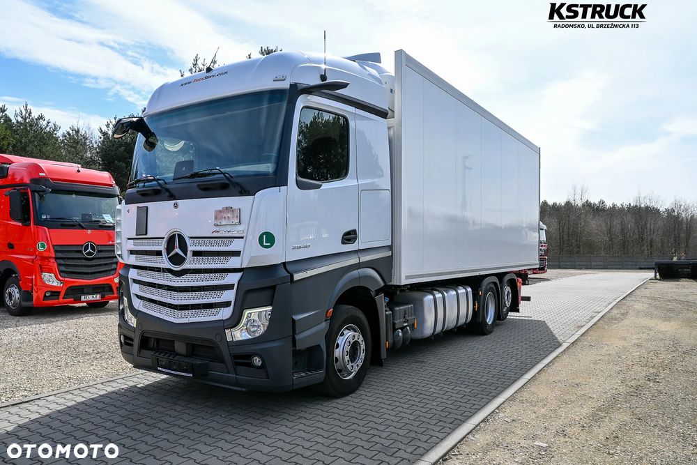Mercedes-Benz Actros Chłodnia - 3