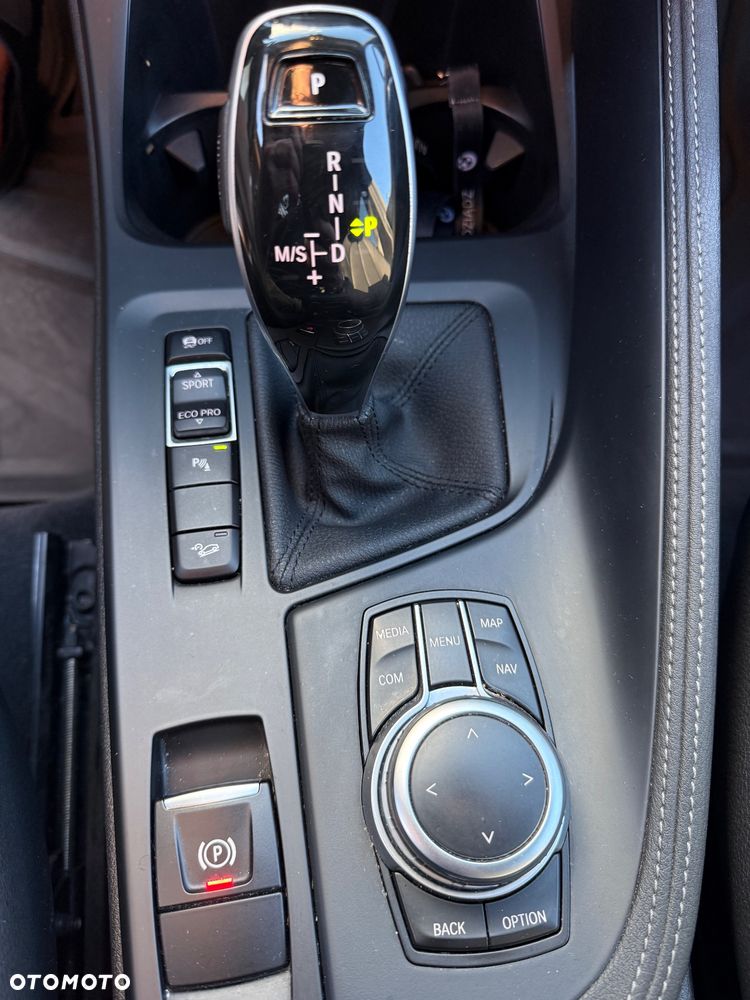 BMW X1 xDrive25i GPF xLine - 29