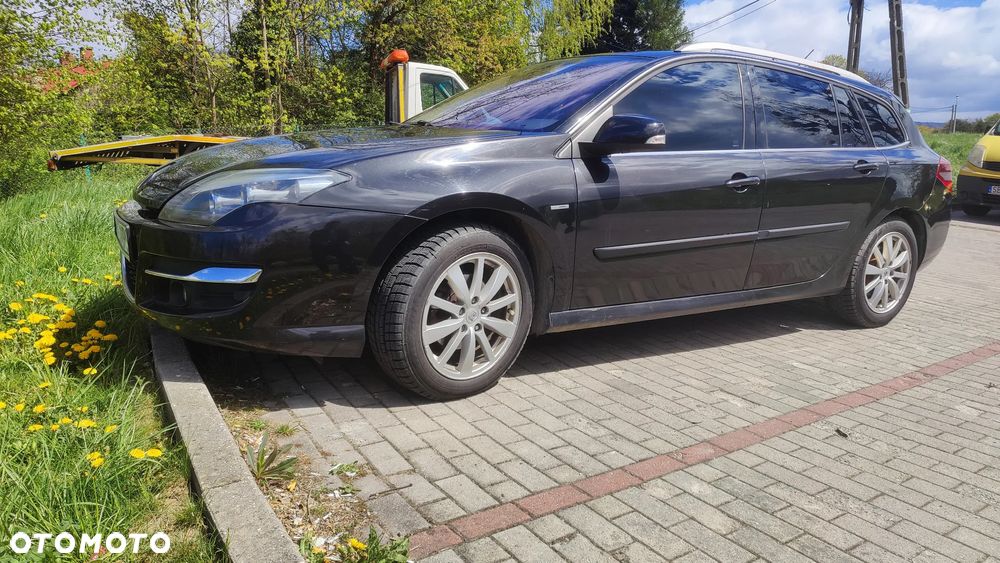 Renault Laguna dCi 175 FAP Bose Edition - 30