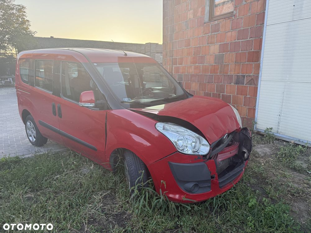 Fiat Doblo 2010 photo 5