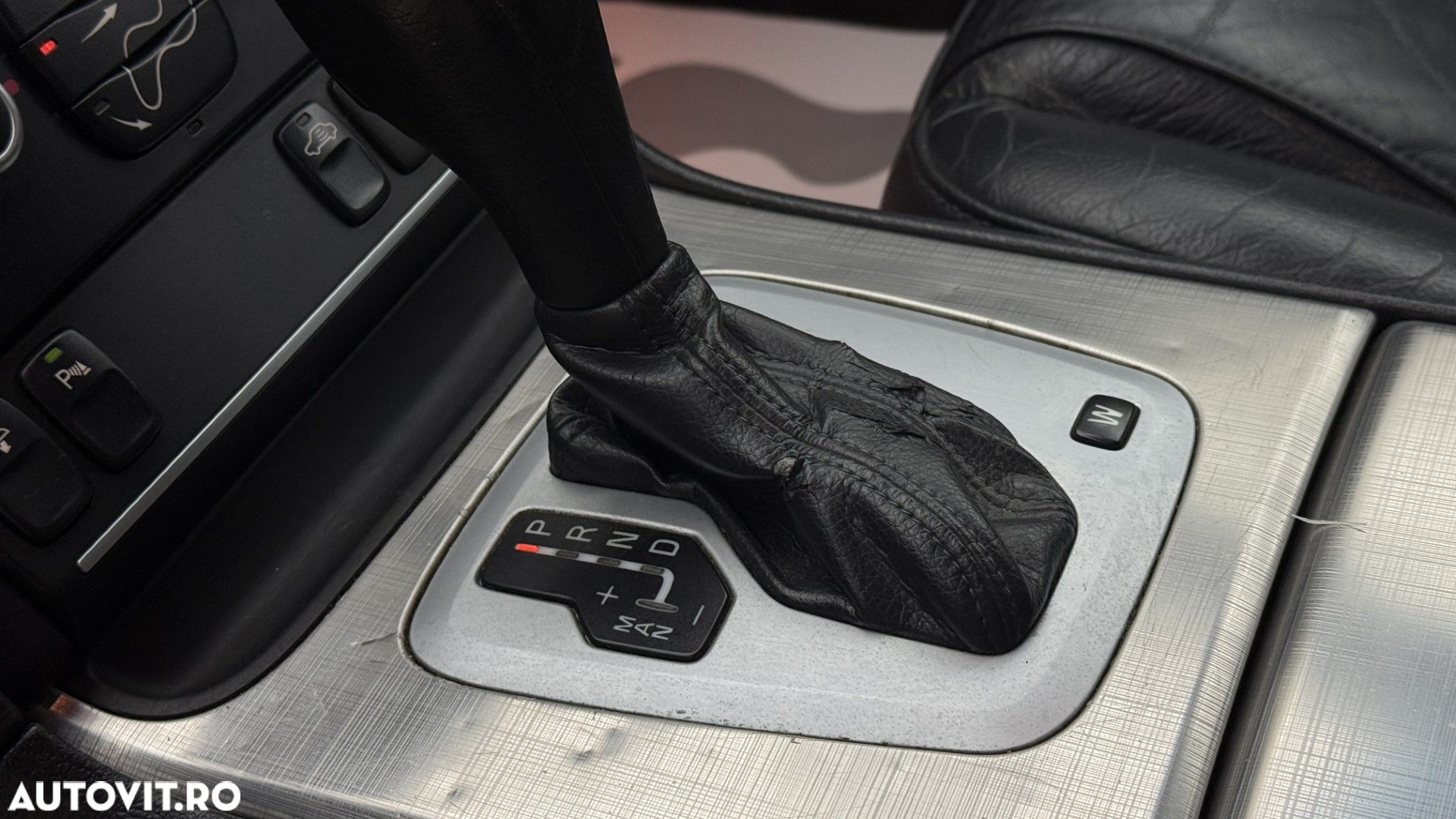 Volvo XC 90 - 16