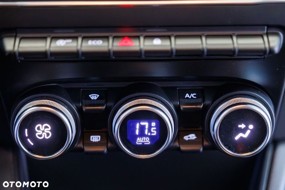 Renault Captur - 31