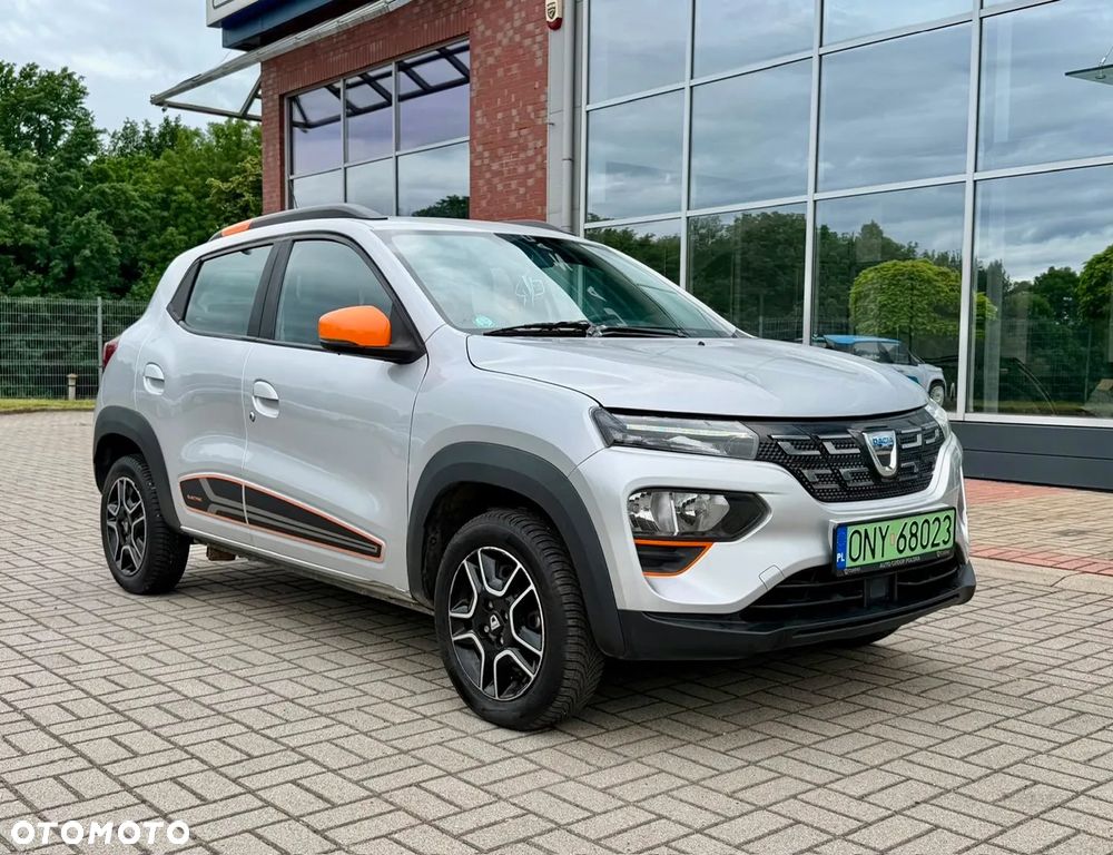 Dacia Spring - 8