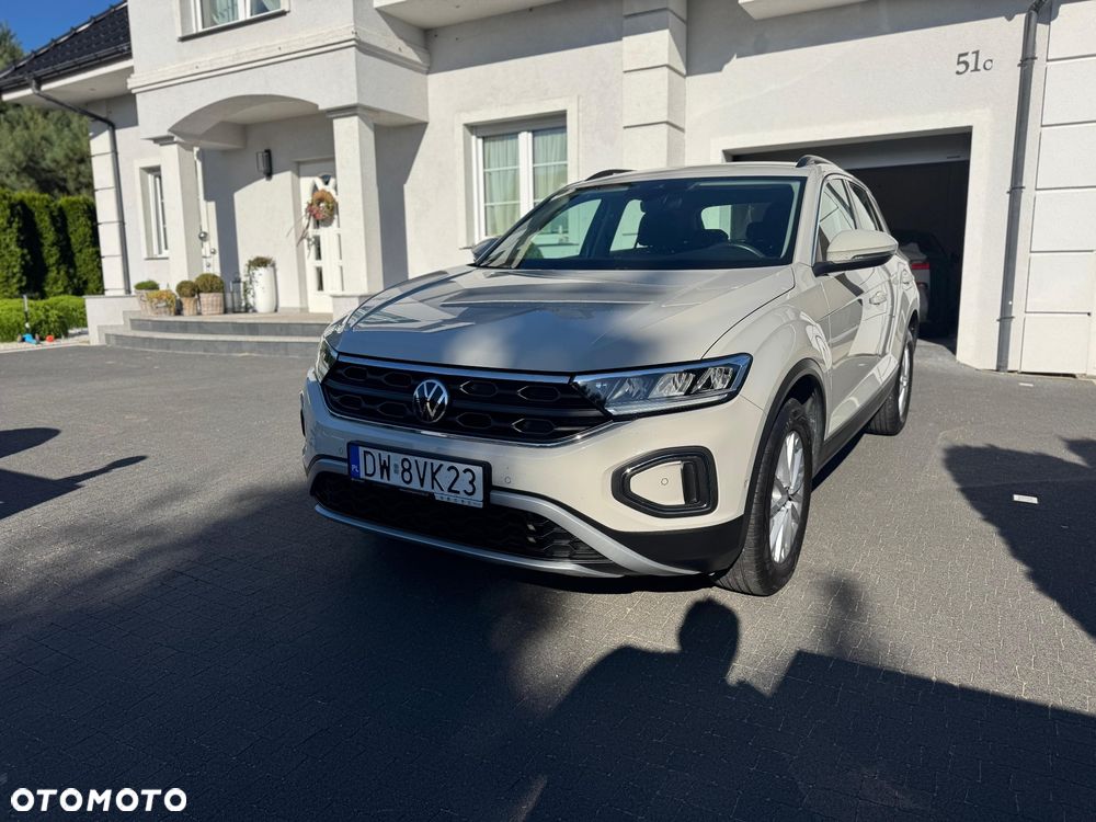 Volkswagen T-Roc - 8
