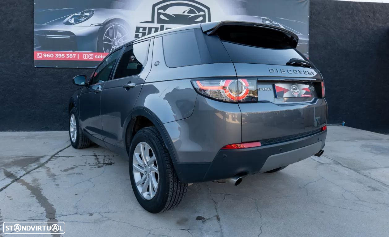 Land Rover Discovery Sport 2.0 TD4 SE Auto - 5