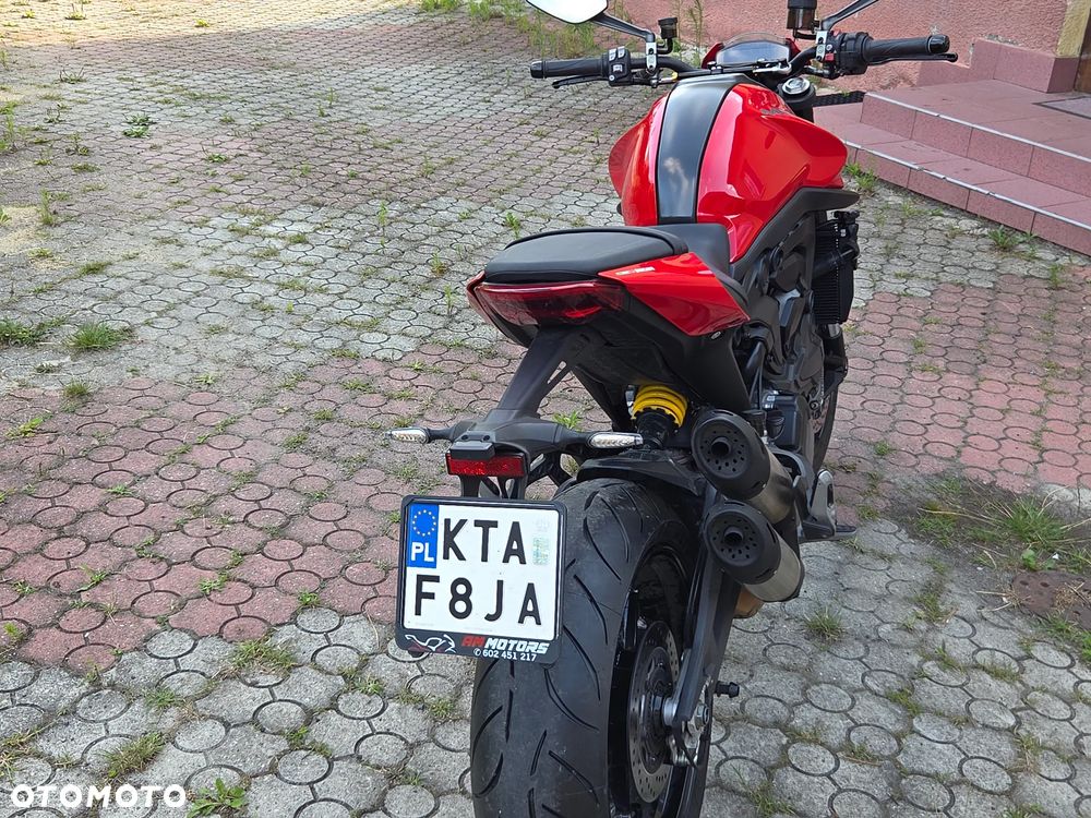 Ducati Monster - 3