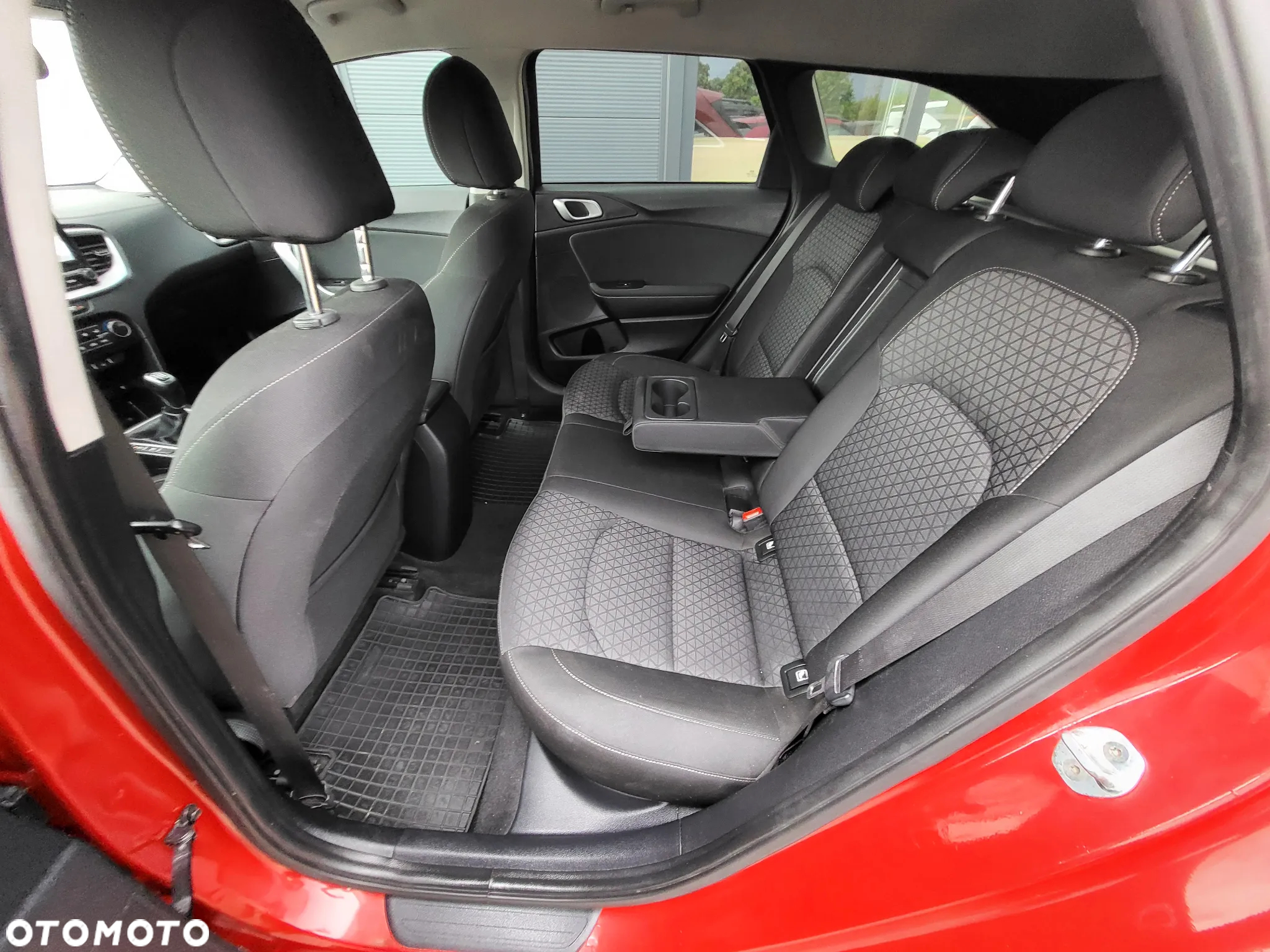 Kia Ceed SW 1.5 T-GDI OPF GT Line - 39