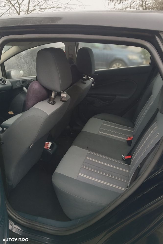 Ford Fiesta - 3