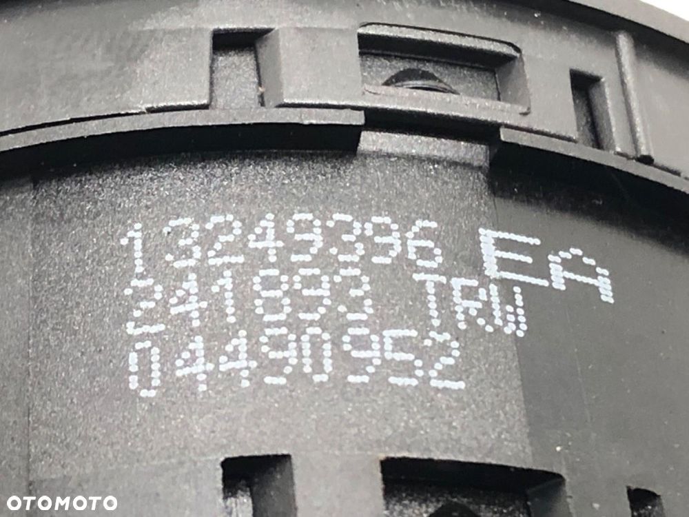 WŁĄCZNIK ŚWIATEŁ - 45.00 PLN - OPEL CORSA D (S07) 2006 - 2014 1.2 (L08, L68) 59 kW [80 KM] - 4