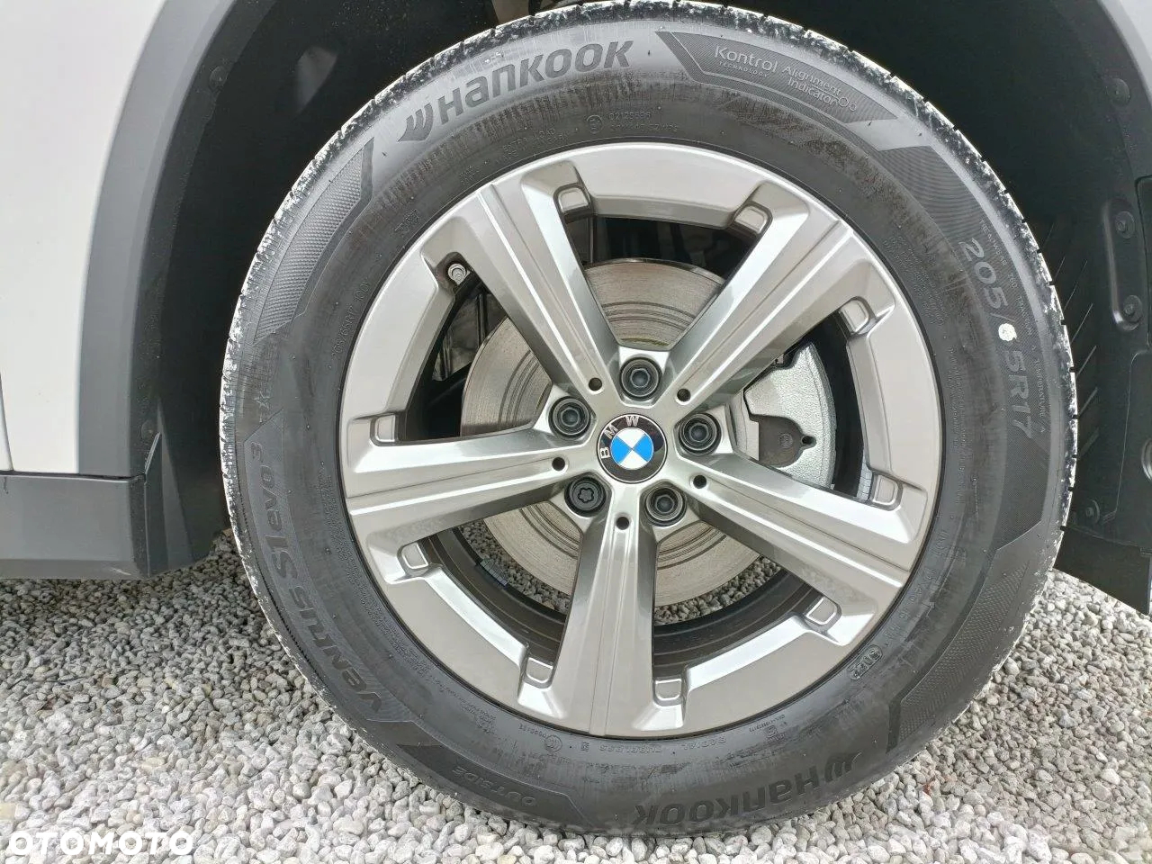 BMW X1 sDrive18i xLine - 29