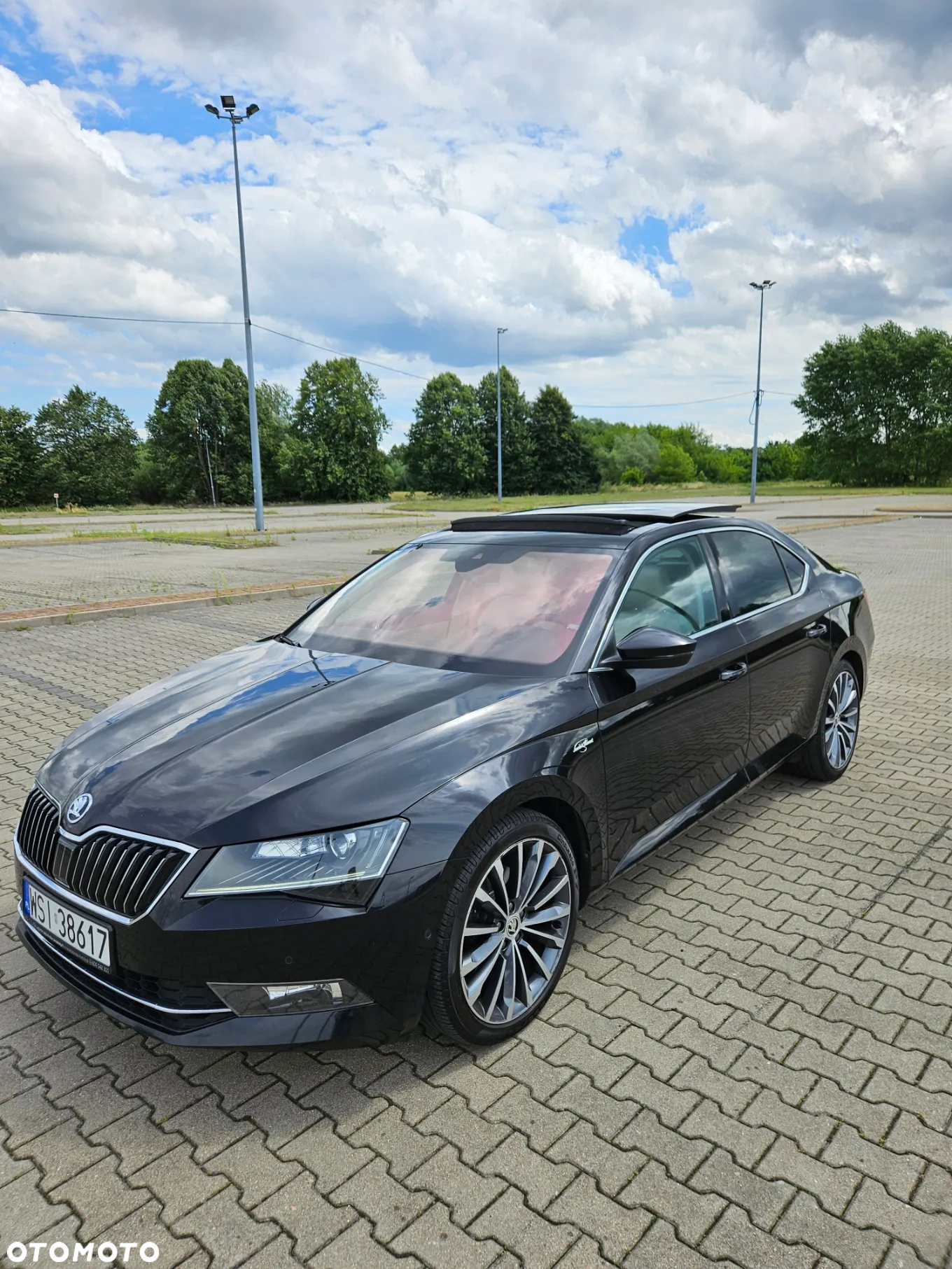 Skoda Superb 2.0 TDI L&K - 16