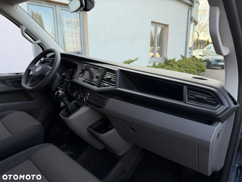Volkswagen Transporter T6.1 - 32