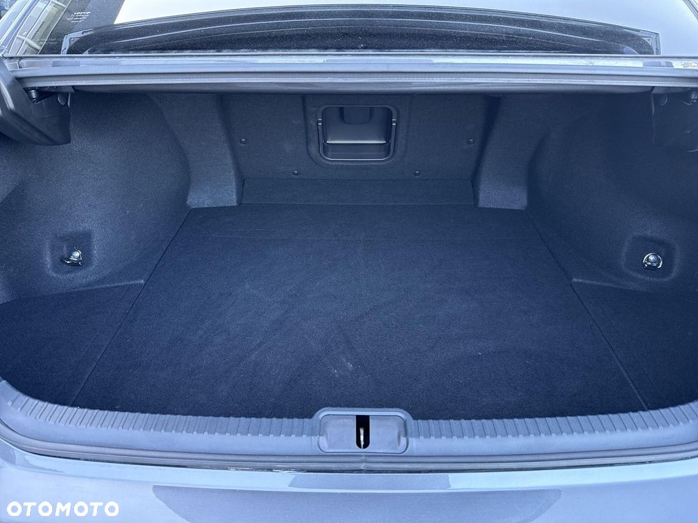 Lexus ES 300h Prestige - 16