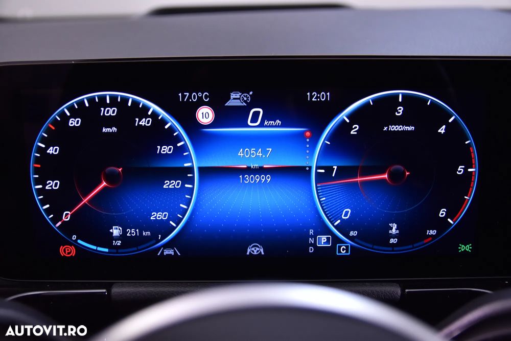Mercedes-Benz GLA 200 d Aut. - 11