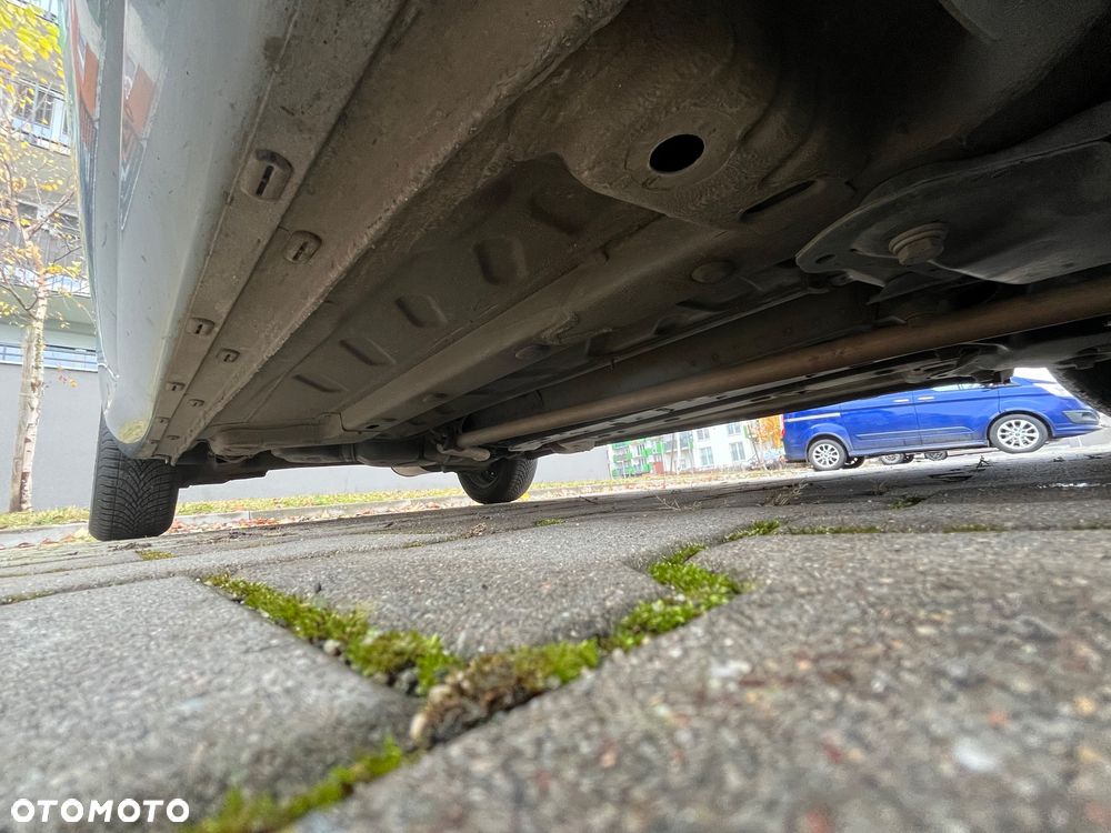 Ford KA 1.2 Grand Prix EU5 - 10