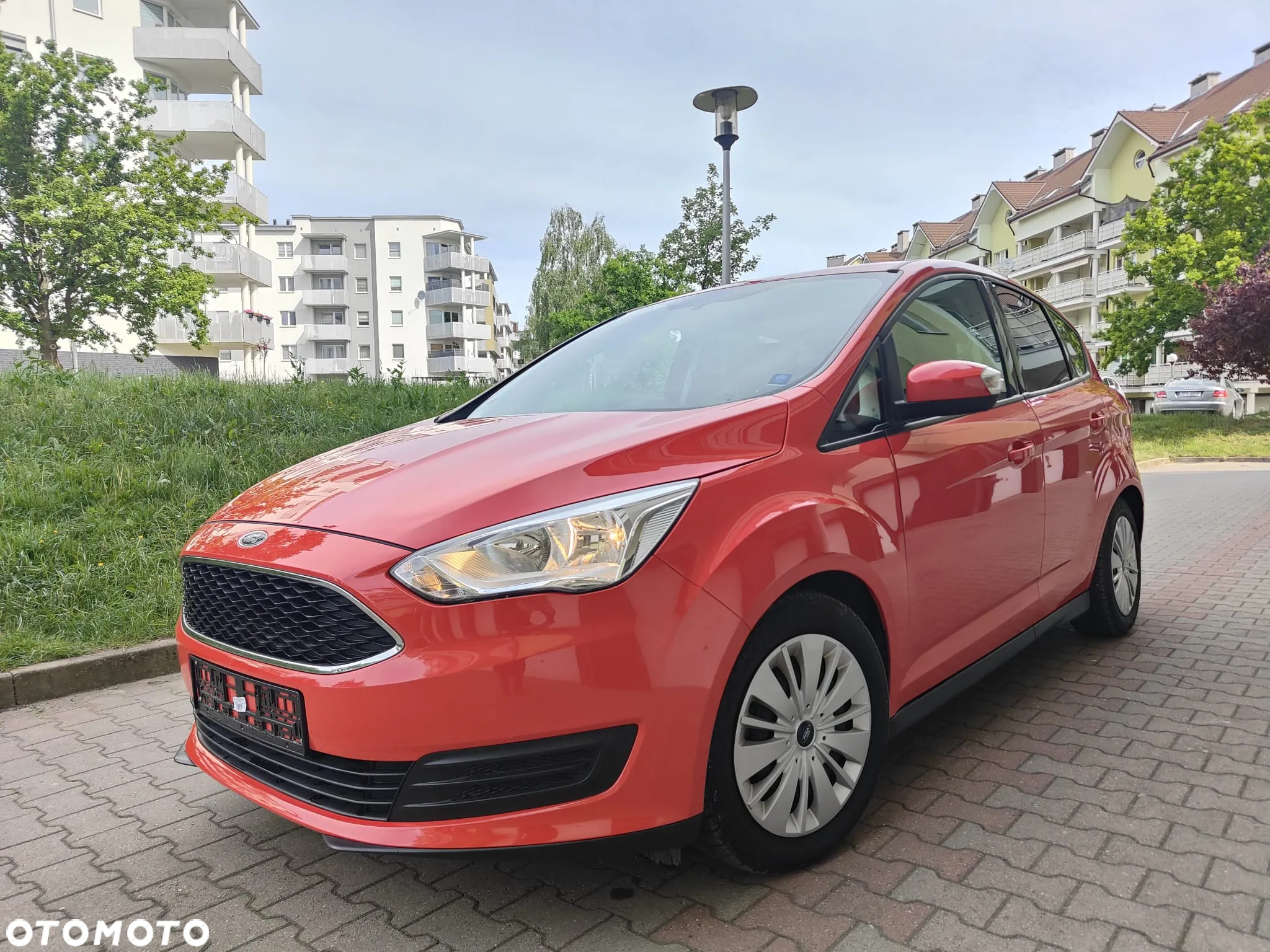 Ford C-MAX - 12