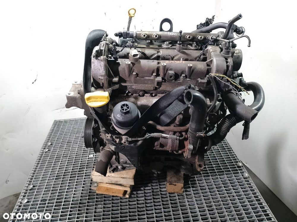 SILNIK OPEL CORSA C SŁUPEK Z13DT 1.3 CDTI - 1