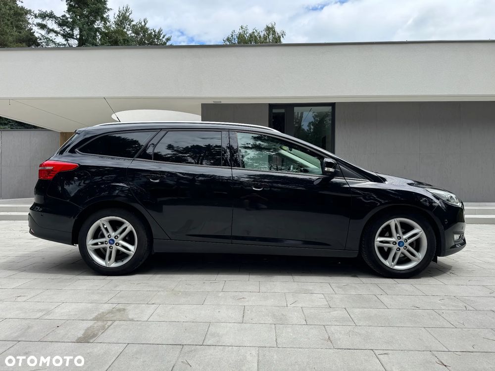 Ford Focus 1.0 EcoBoost Titanium - 9