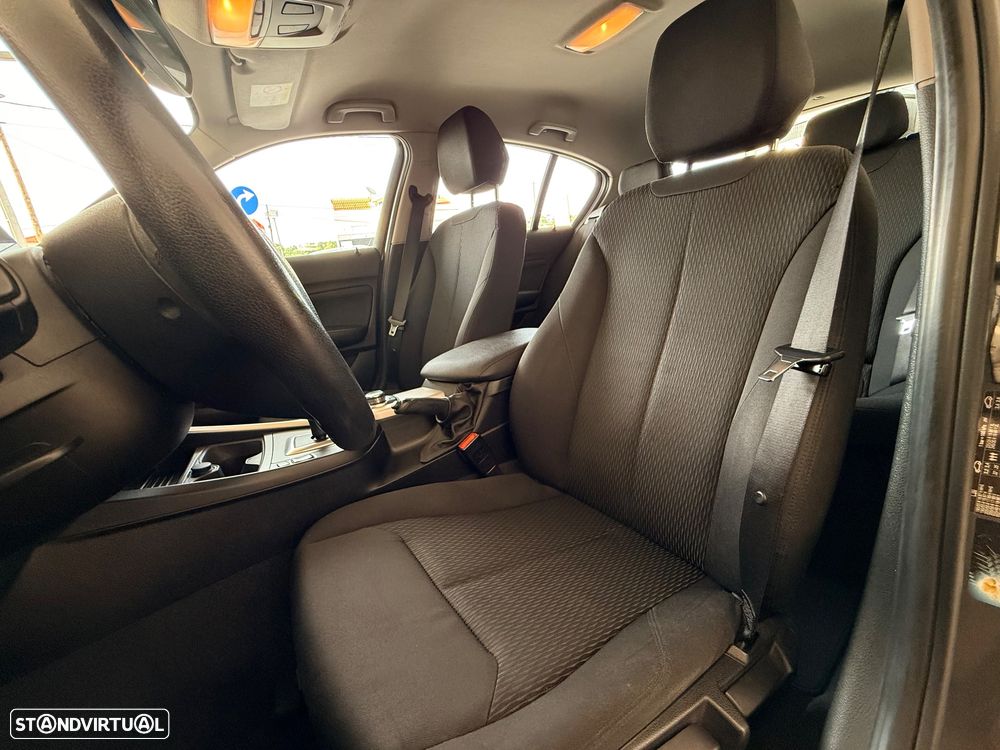BMW 116 d Auto - 27
