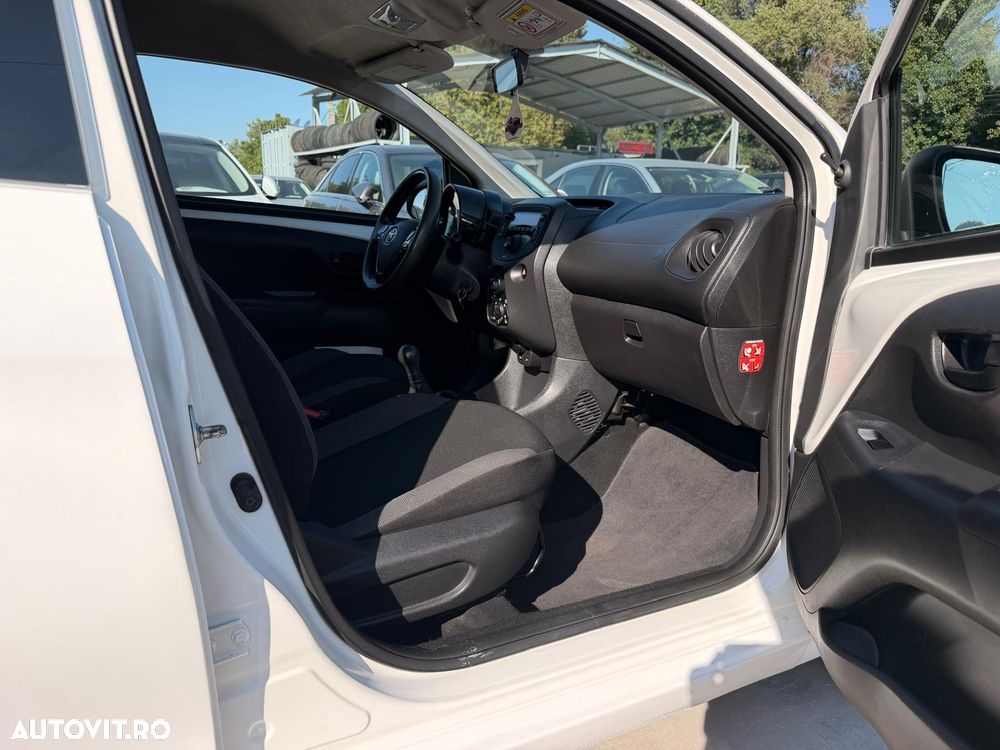 Toyota Aygo 1.0 VVY-I 5 usi X-connect - 19