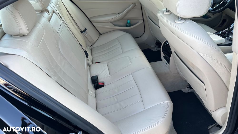BMW Seria 5 520d EfficientDynamics Edition AT - 10