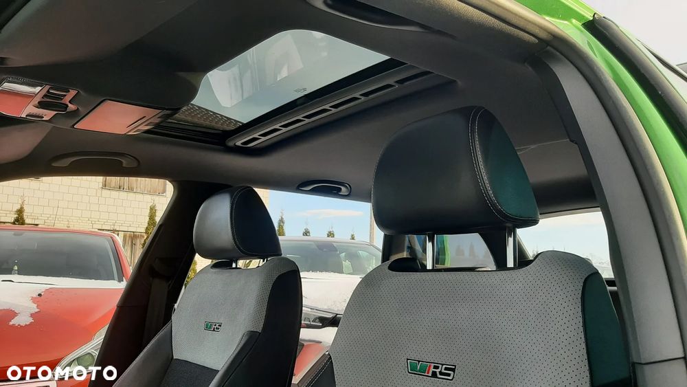 Skoda Octavia 2.0 TSI DSG RS - 6