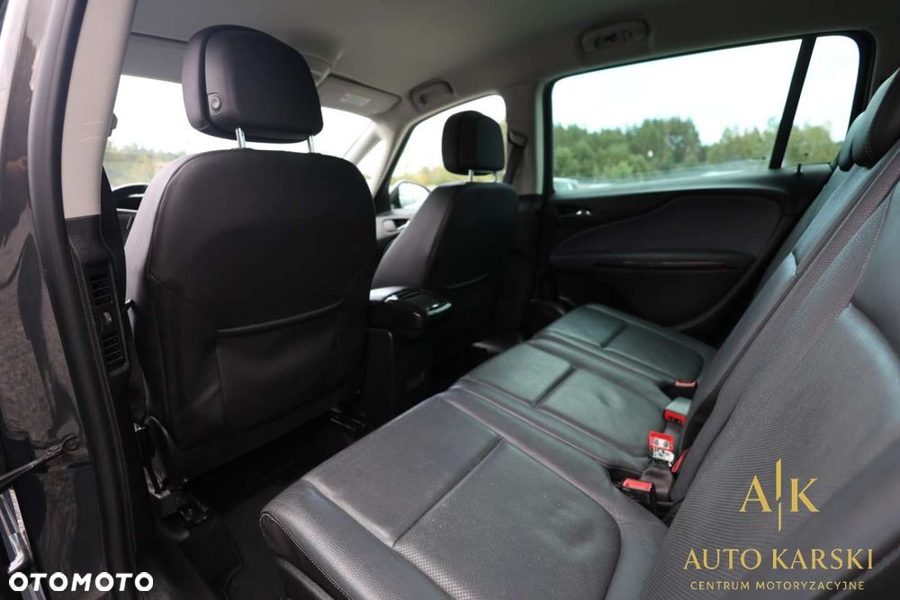 Opel Zafira - 30