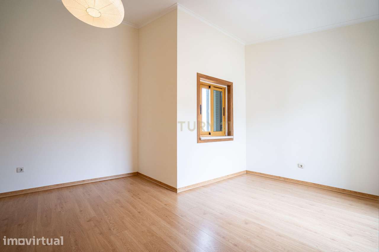 Moradia T3 com vista mar e piscina, na Ericeira - Grande imagem: 5/48