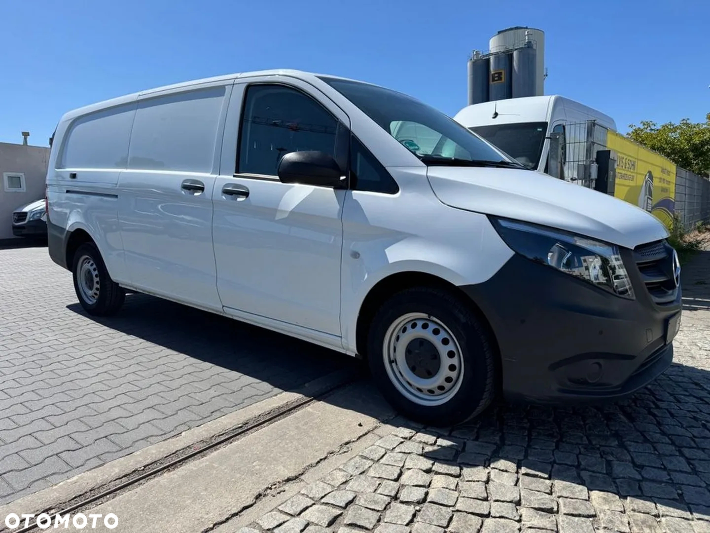 Mercedes-Benz Vito - 2