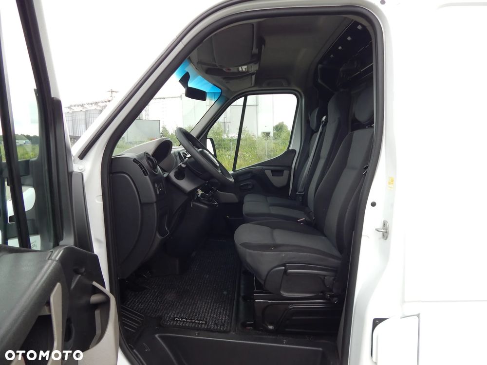 Renault Master L2H2 2,3DCI 125KM - 10