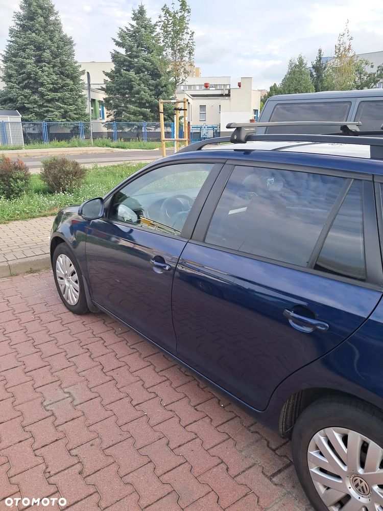 Volkswagen Golf 1.6 TDI Trendline - 4