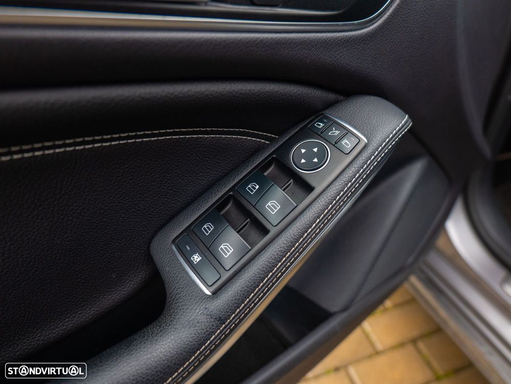 Mercedes-Benz CLA 200 d Shooting Brake Urban Aut. - 12