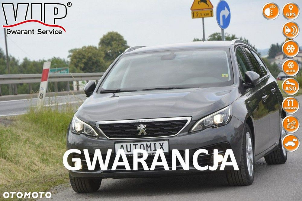Peugeot 308 - 1