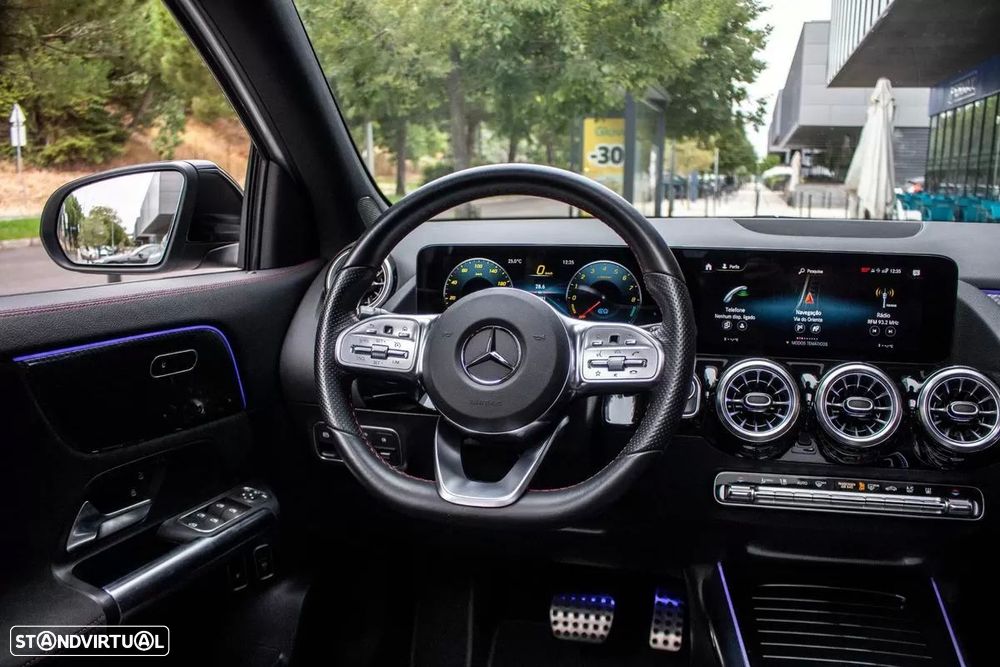 Mercedes-Benz GLA 250 e AMG Line - 36