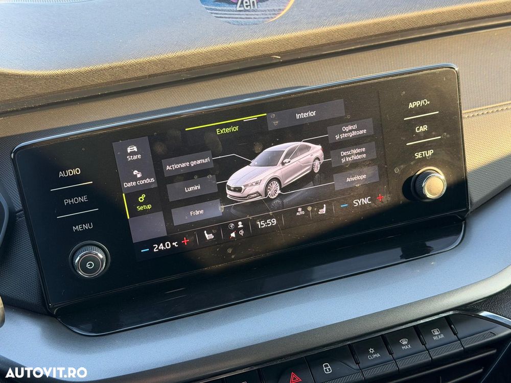 Skoda Octavia 2.0 TDI DSG Style - 24