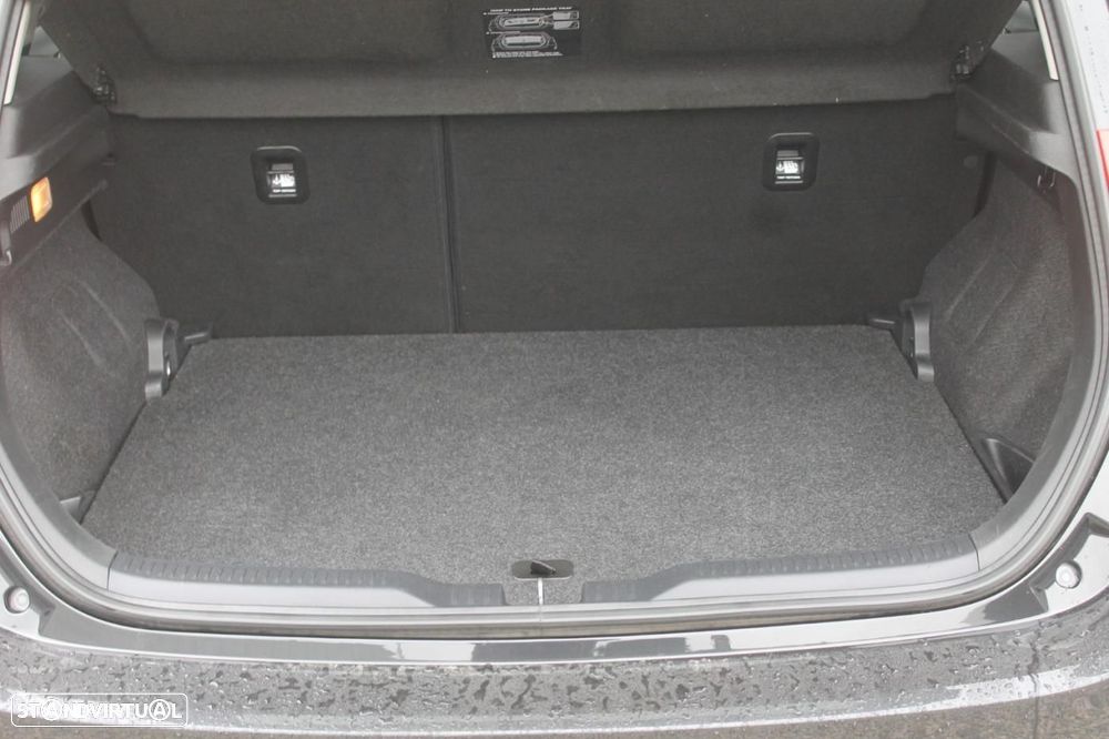 Toyota Auris 1.4 D-4D Exclusive - 33