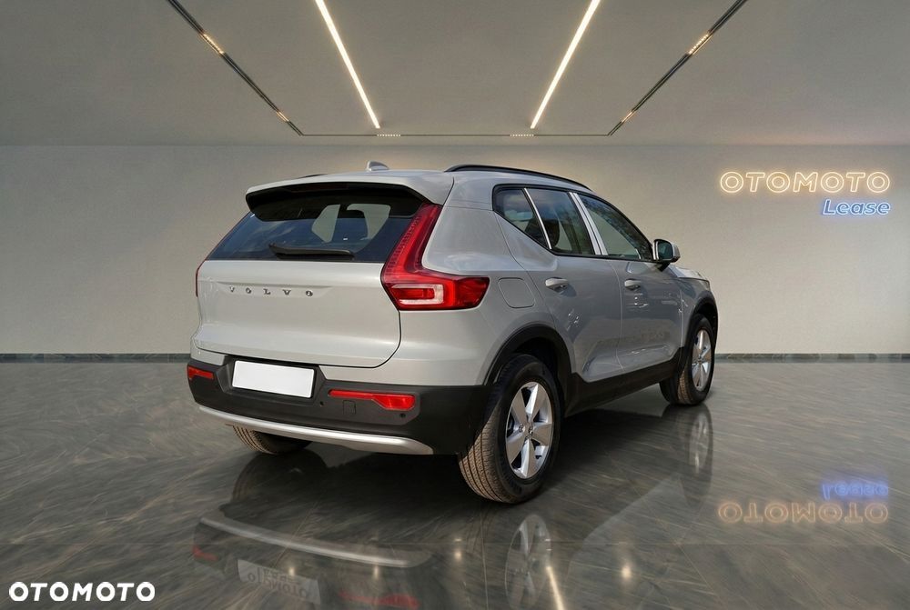 Volvo XC 40 B3 Essential - 4