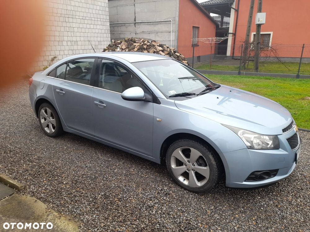 Chevrolet Cruze 1.8 LT - 6