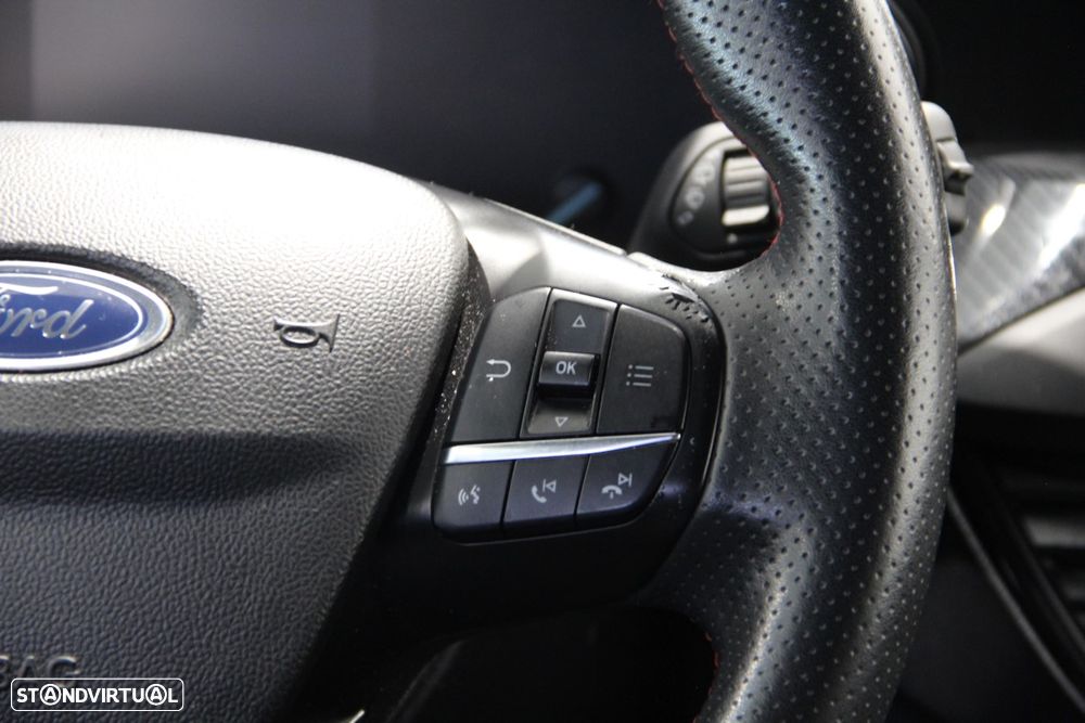 Ford Focus SW 1.0 EcoBoost ST-Line - 11