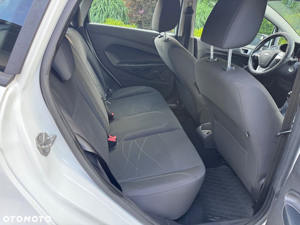 Ford Fiesta - 31