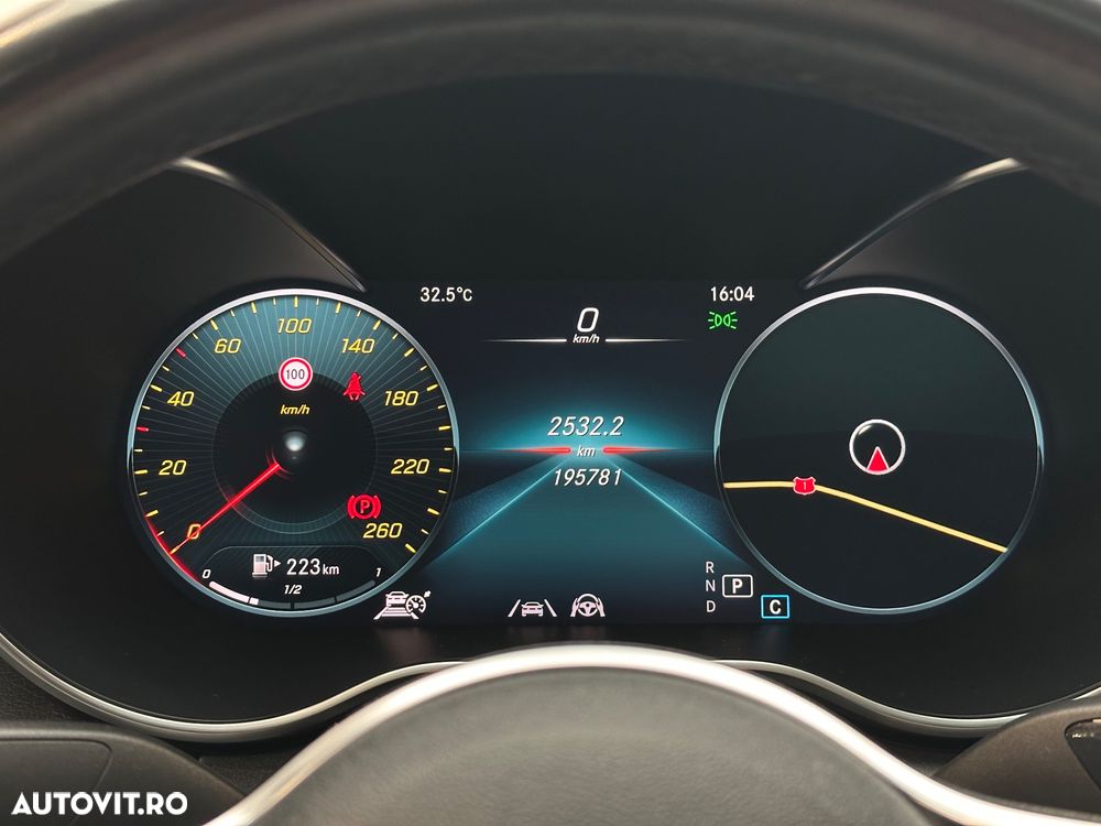 Mercedes-Benz C 300 d 4Matic 9G-TRONIC Avantgarde - 11