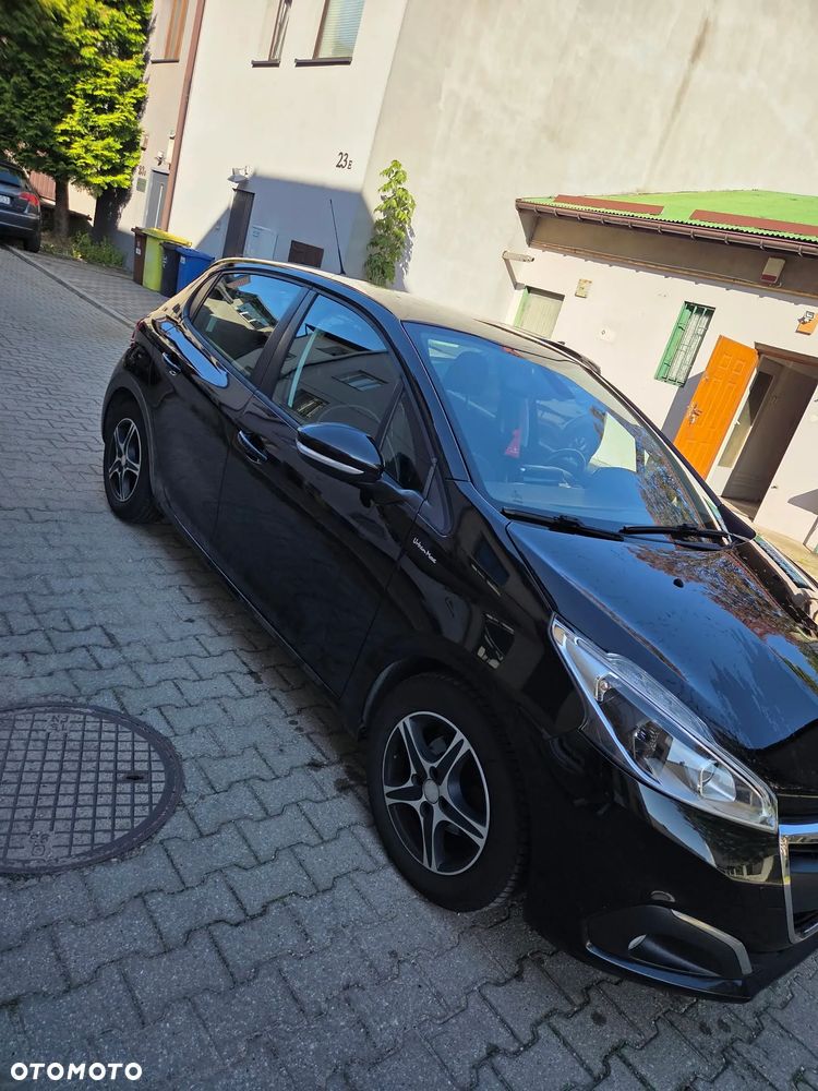 Peugeot 208 PureTech 82 Urban Move - 12