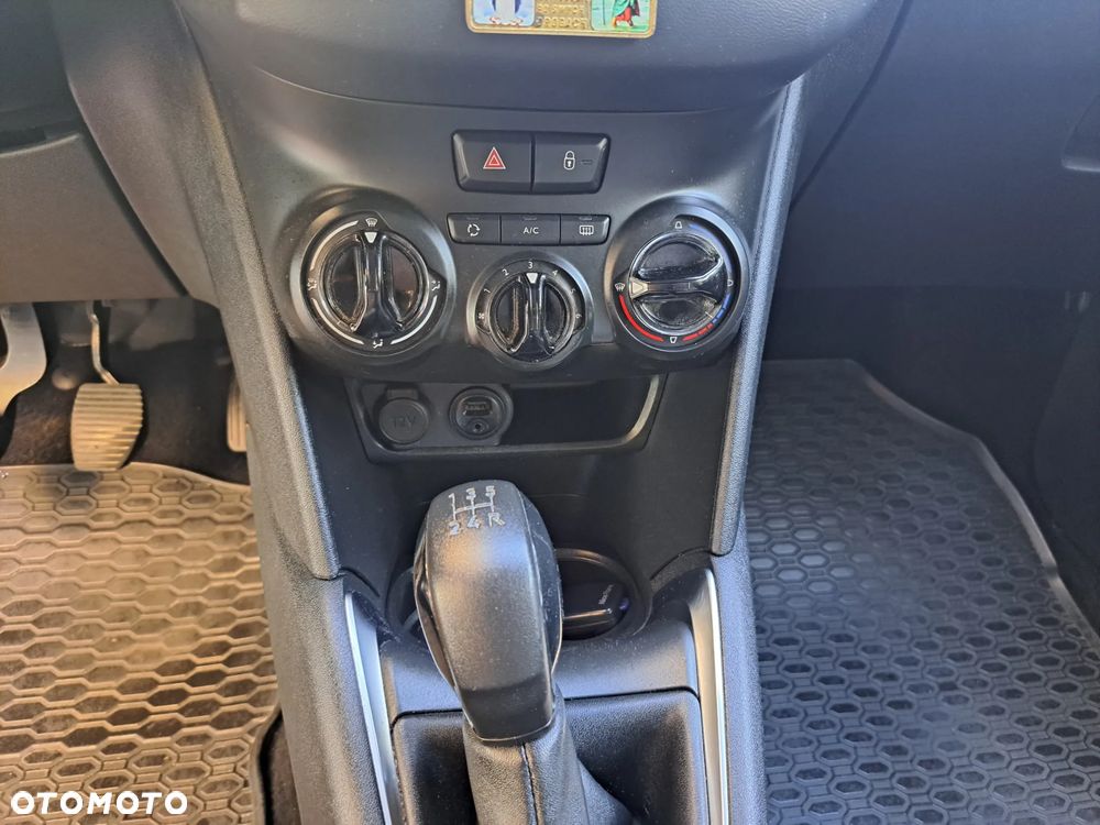 Peugeot 208 1.6 BlueHDi Active - 8