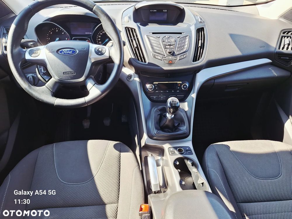 Ford Kuga 2.0 TDCi 2x4 Trend - 8