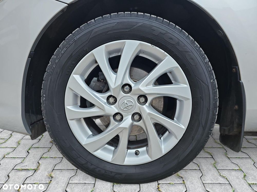 Toyota Auris 1.6 Active - 24