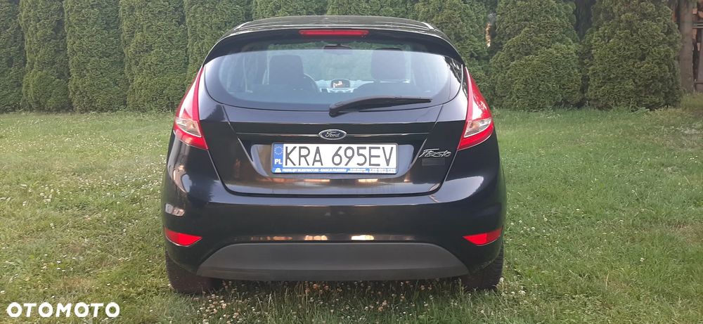 Ford Fiesta - 11