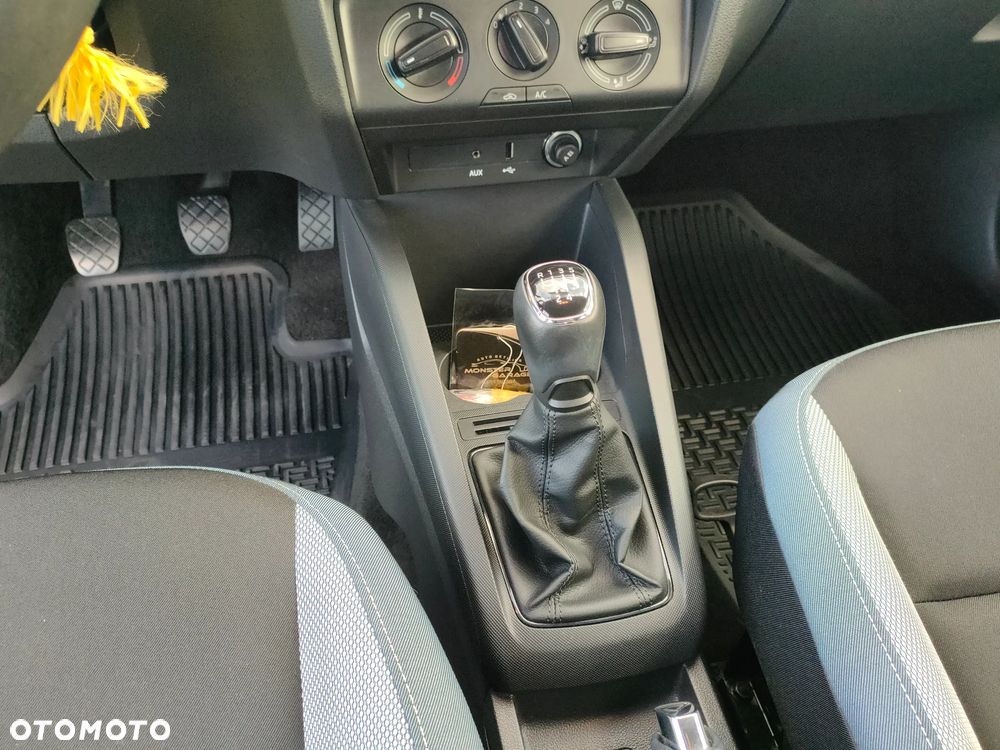 Skoda Fabia 1.0 TSI Ambition - 10