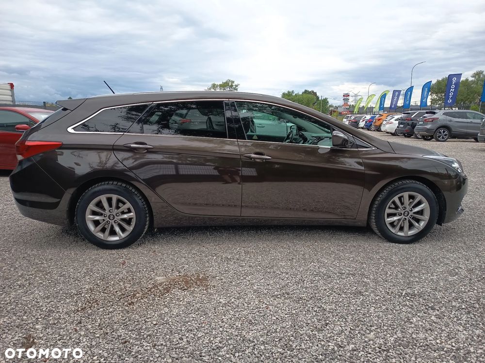Hyundai i40 Kombi 2.0 Trend - 12